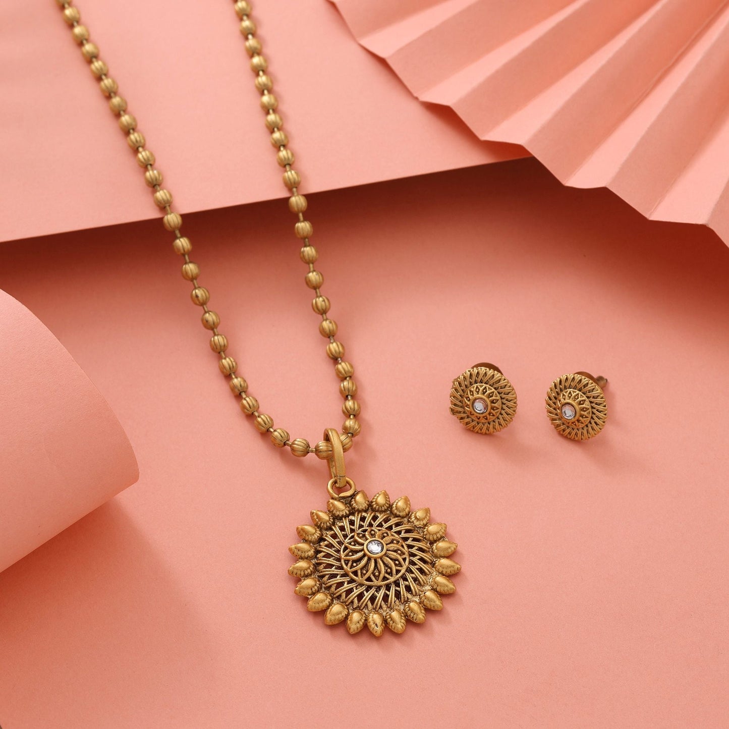 Antique Finish Gold Color Matte Gold Necklace Set For Regal Traditional Looks