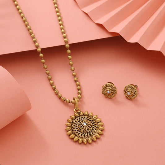 Antique Finish Gold Color Matte Gold Necklace Set For Regal Traditional Looks
