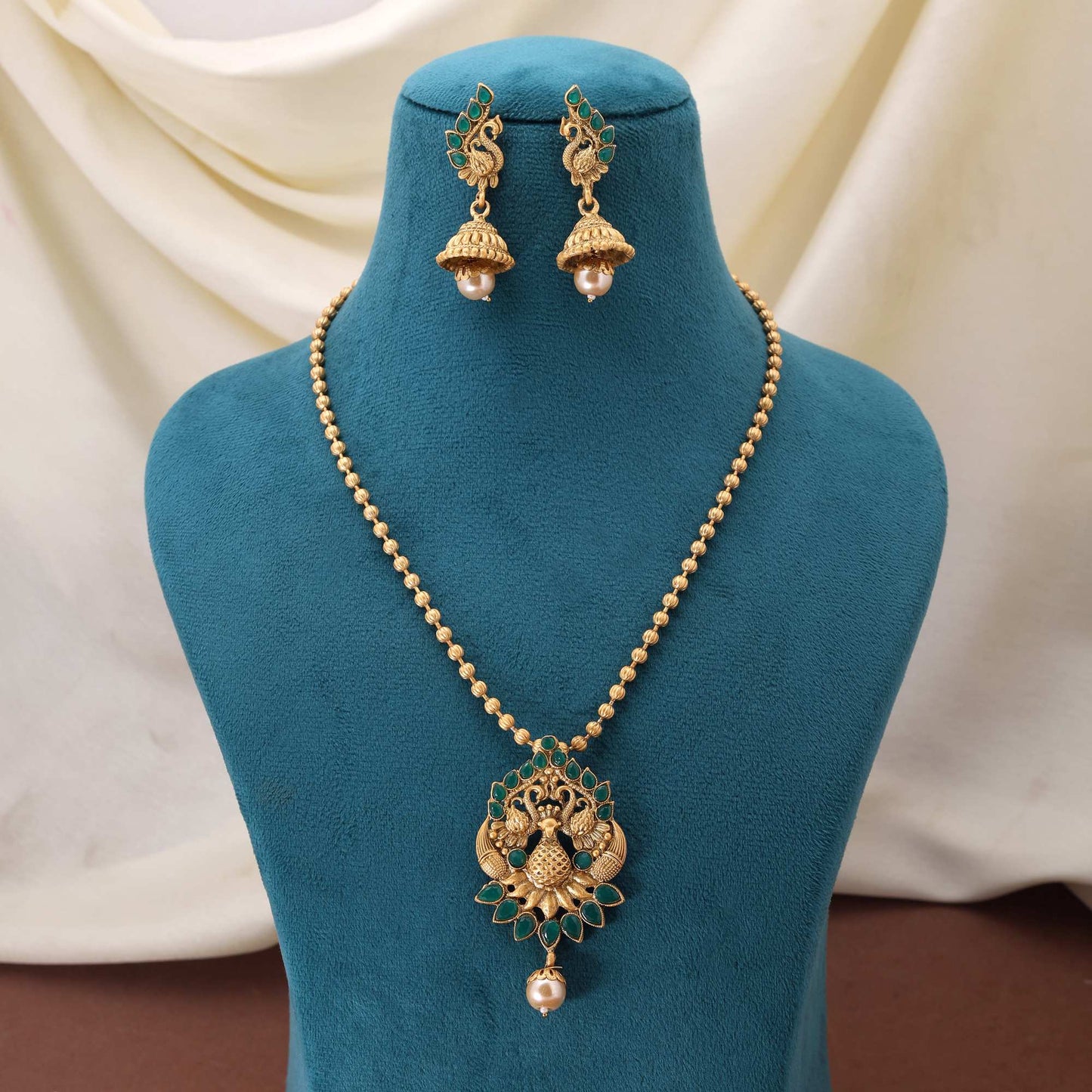 Gorgeous Green Color Matte Gold Necklace Set Embellished With Meena Art Detailing