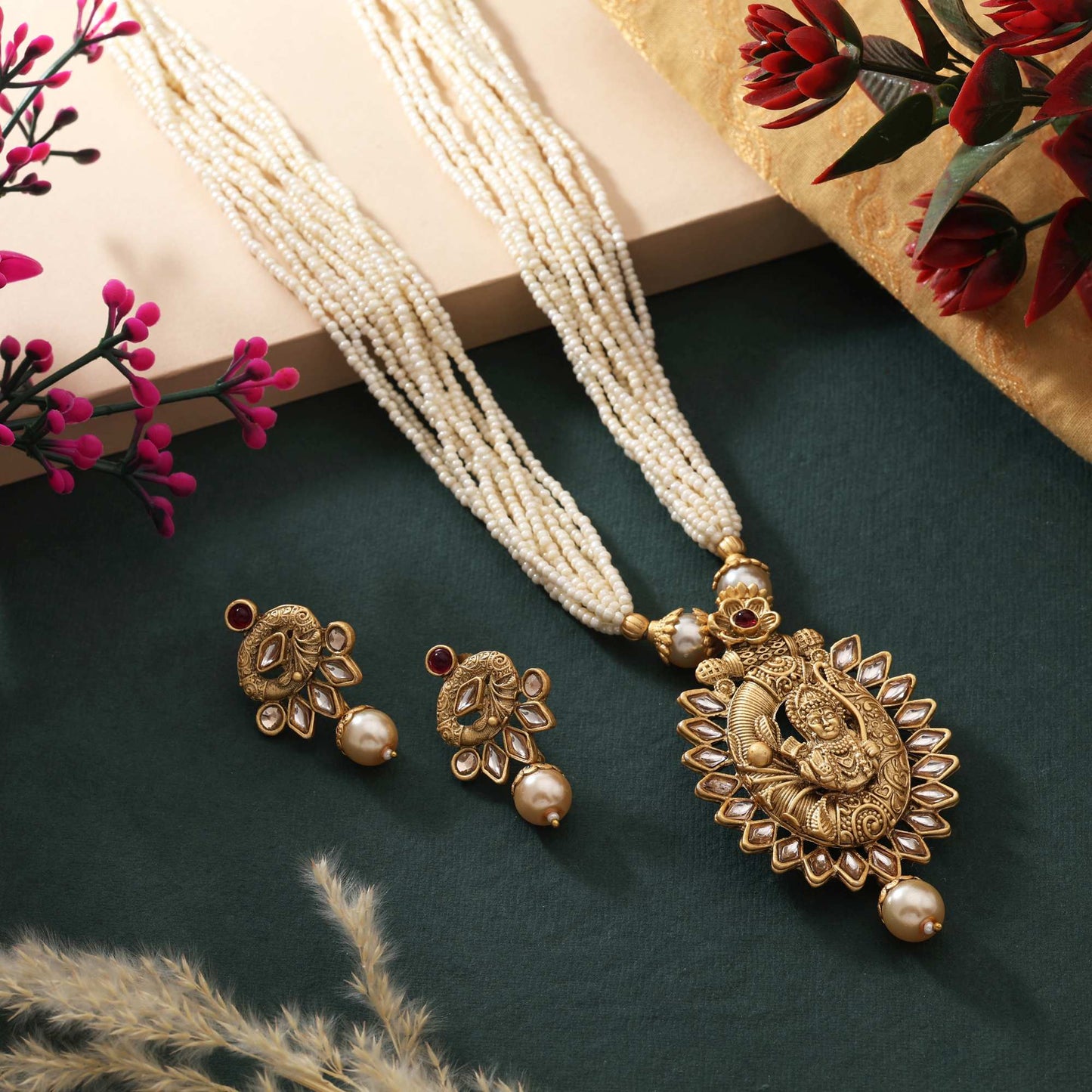 Regal Rani Color Matte Gold Necklace Set Designed For Wedding And Party Celebrations