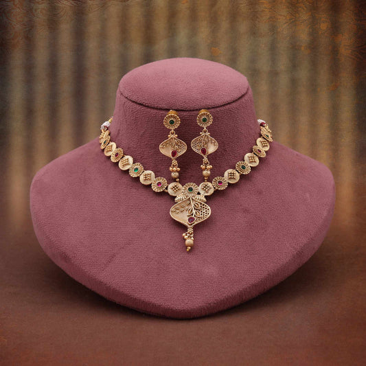 Heritage Rani And Green Color Matte Gold Necklace Set Crafted With Detailed Filigree Work