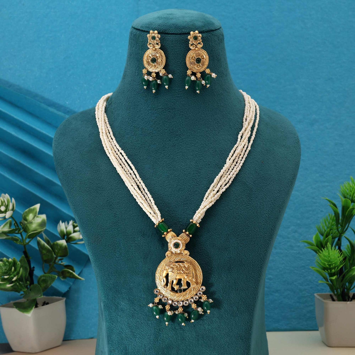 Classic Green Color Matte Gold Necklace Set With Meenakari Work Design