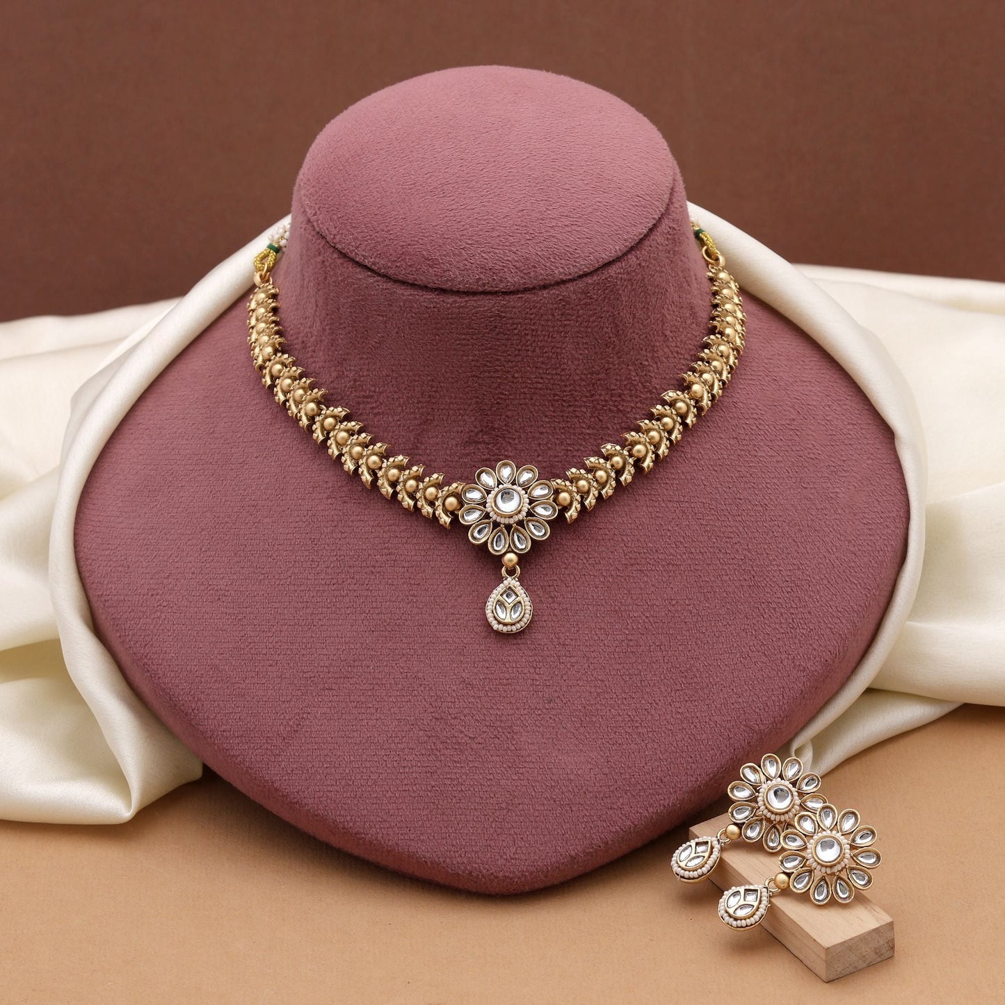 Gold Color Matte Gold Necklace Set Offering Sophisticated Ethnic Fashion Charm