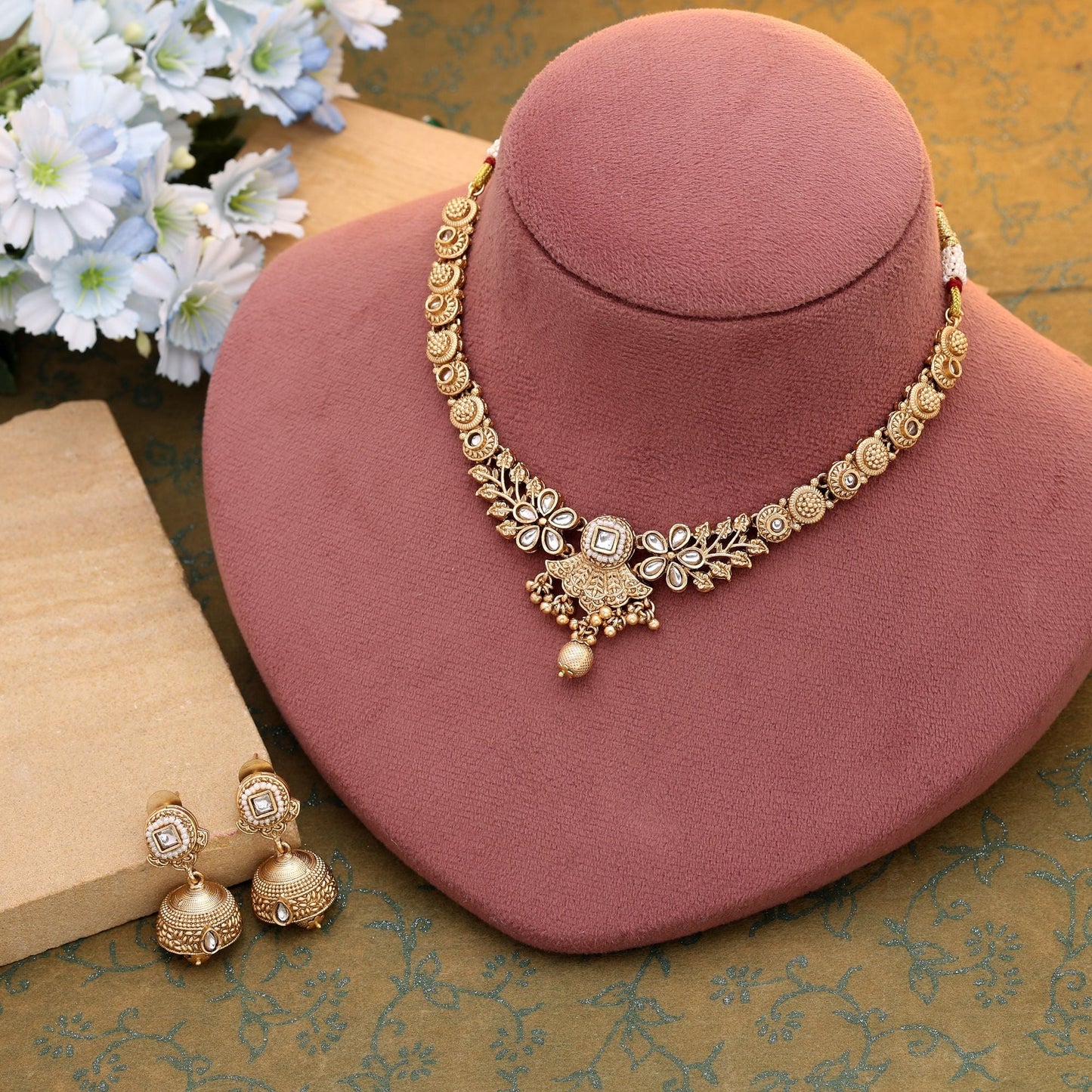 Goldfarbenes mattgoldenes Halsketten-Set – ideal für Hochzeiten und festliche Anlässe