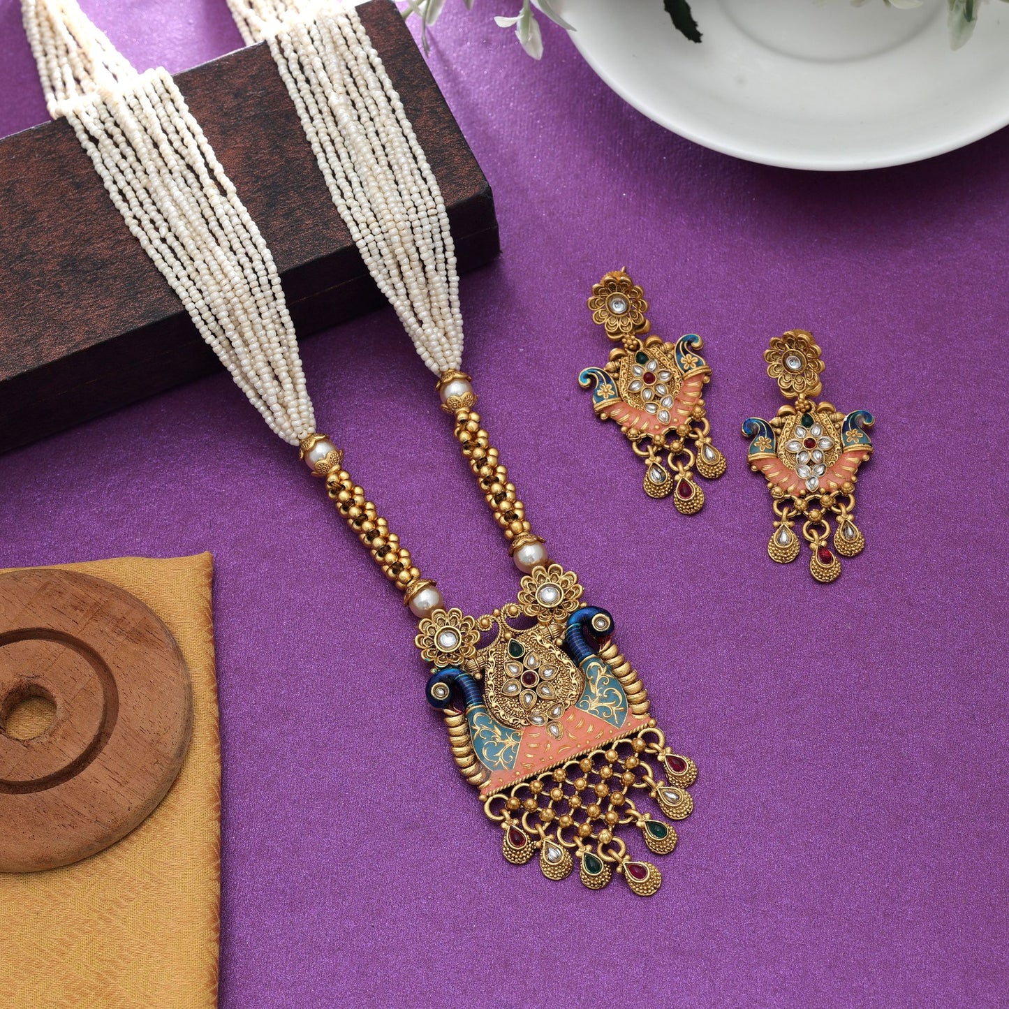 Mehrfarbiges Meena-Arbeit Mattgold-Halsketten-Set Traditioneller ethnischer Partyschmuck