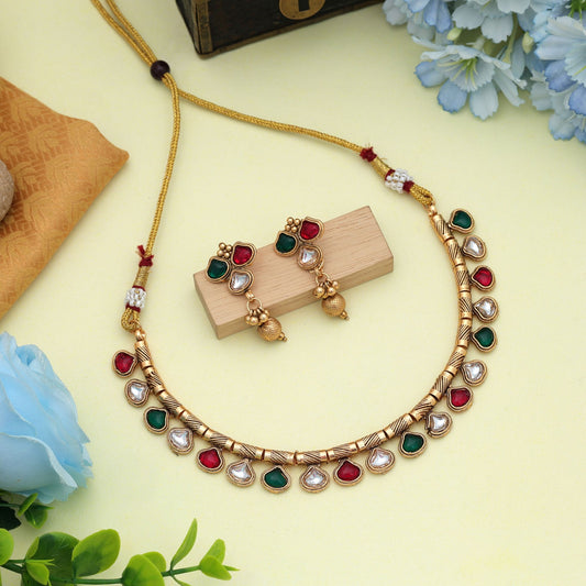 Rani & Grün Farbe Mattgold Halskettenset Elegantes Designer Traditionelles Party Schmuck
