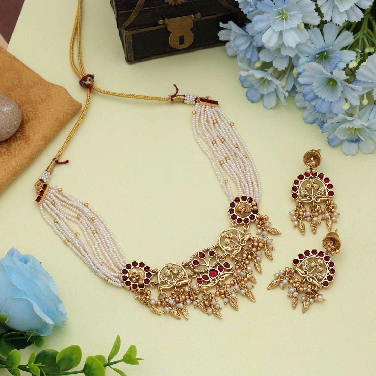 Rani Color Choker Mattgold-Halskettenset Königliches ethnisches Party-Schmuckdesign