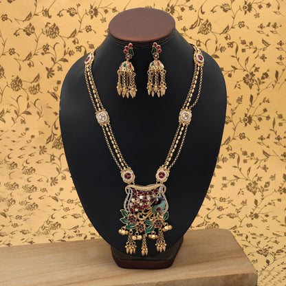 Mehrfarbiges Meena-Arbeit Mattgold-Halsketten-Set Elegantes festliches ethnisches Schmuckdesign