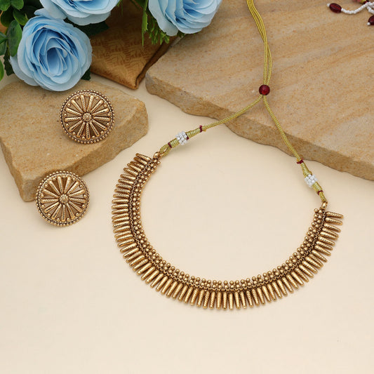 Designer Goldfarbenes Mattgold-Halsketten-Set Premium-Modekollektion