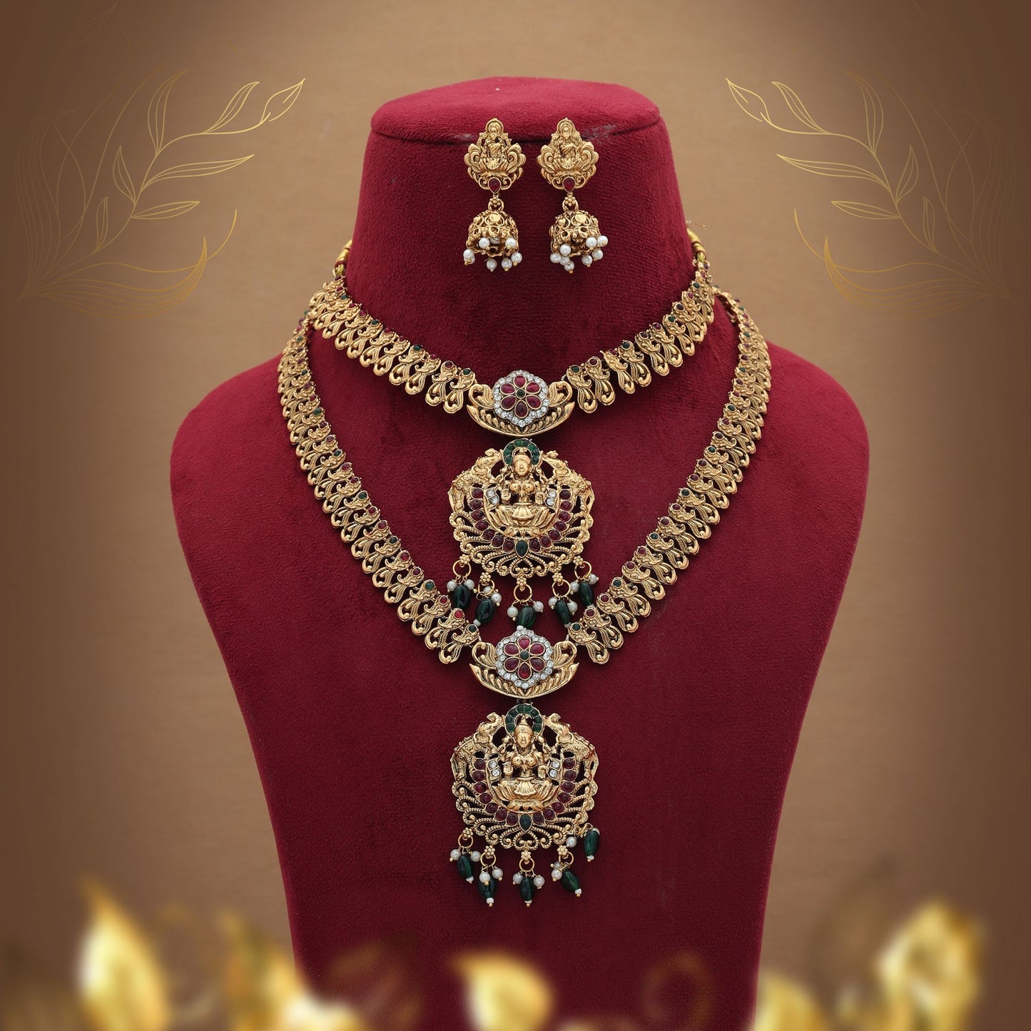 Klassisches weinrot-grünes Lord-Laxmi-Langes-Tempel-Halsketten-Set im Ethno-Stil