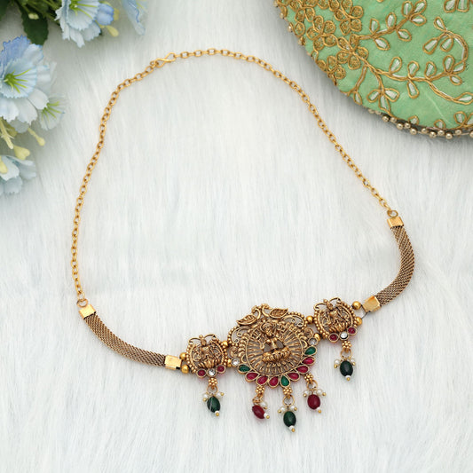 Königliche kastanienbraune und grüne Choker-Tempelhalskette mit traditionellem antikem Schmuck-Finish