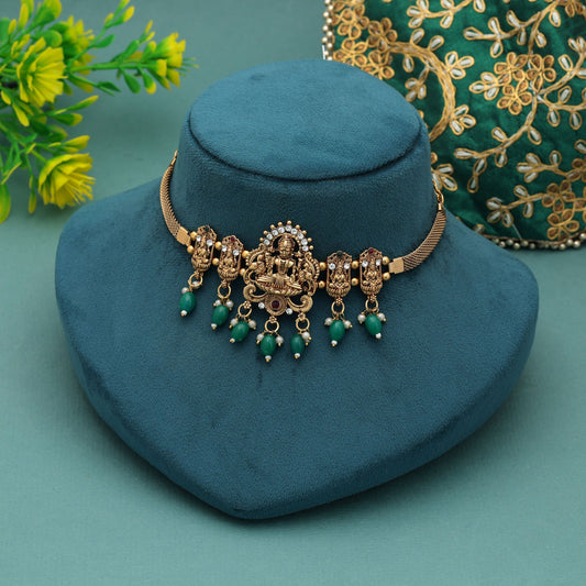 Elegante grüne Halskette im Tempelstil für Damen, ethnischer Braut- und Partyschmuck