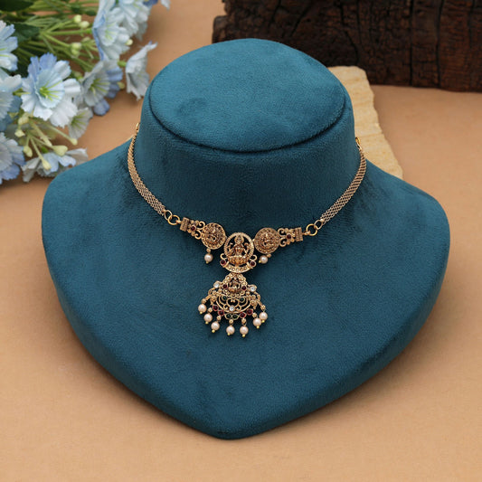 Klassische weinrote und grüne Choker-Tempelhalskette mit eleganten Tempelschmuck-Verzierungen