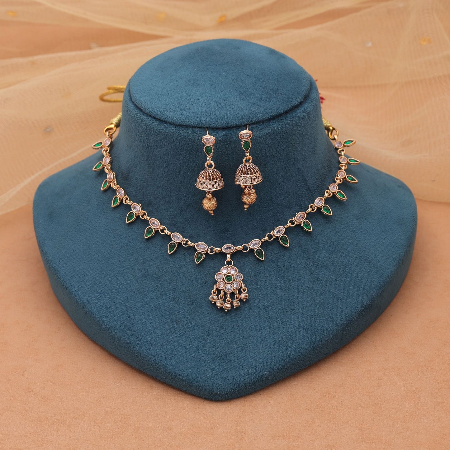 Green Color Kundan Necklace Set with Premium Traditional Design