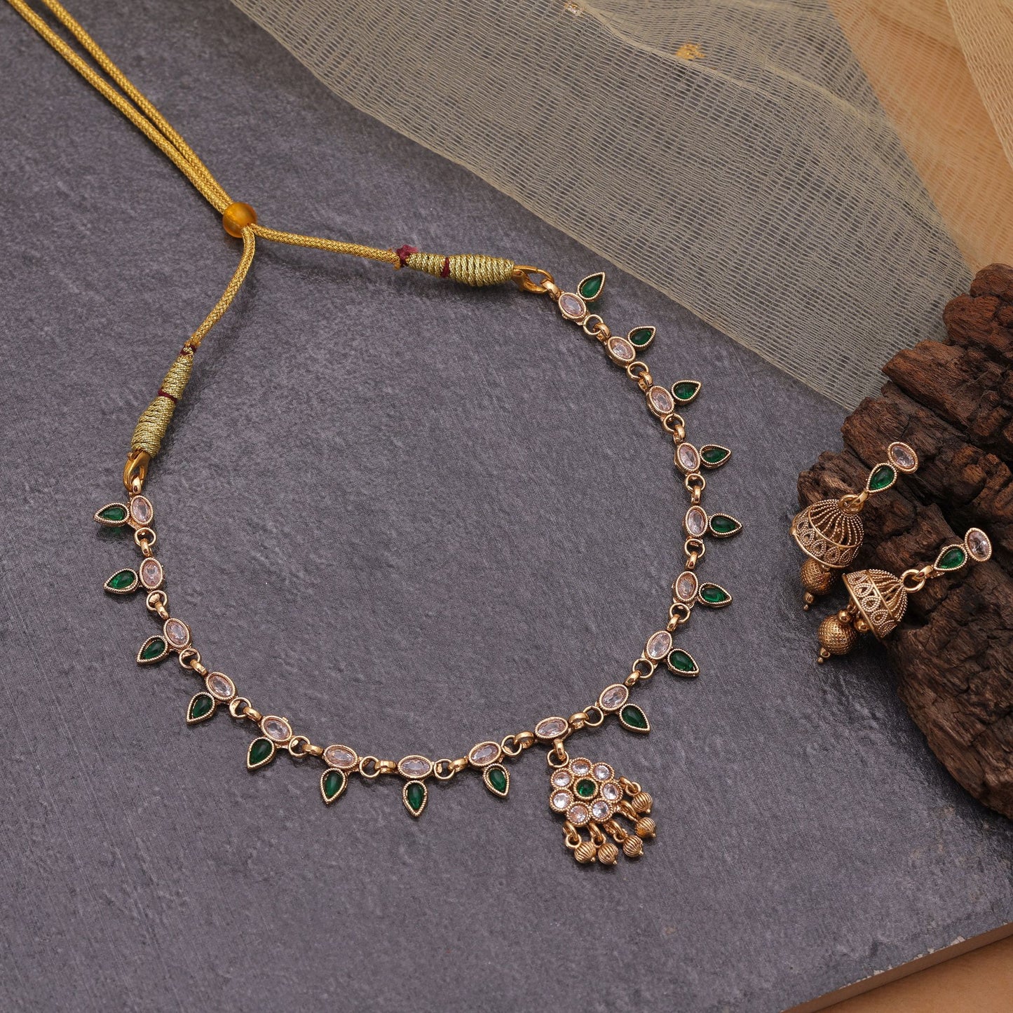 Green Color Kundan Necklace Set with Premium Traditional Design