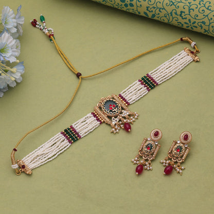 Rani & Green Color Kundan Necklace Set with Matte Gold Choker Style