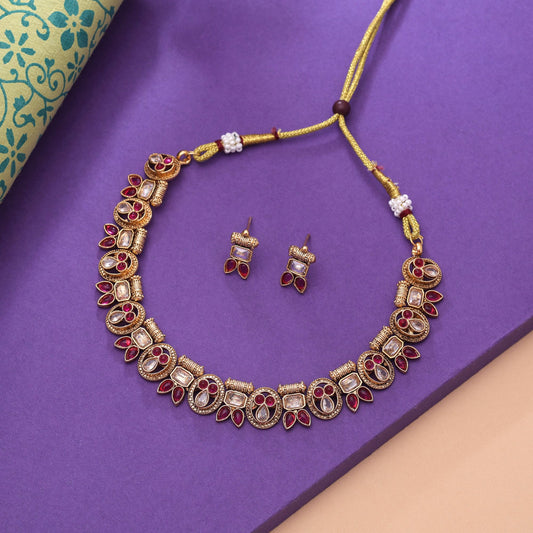 Rani Color Kundan Halskettenset mit klassischer, traditioneller Eleganz