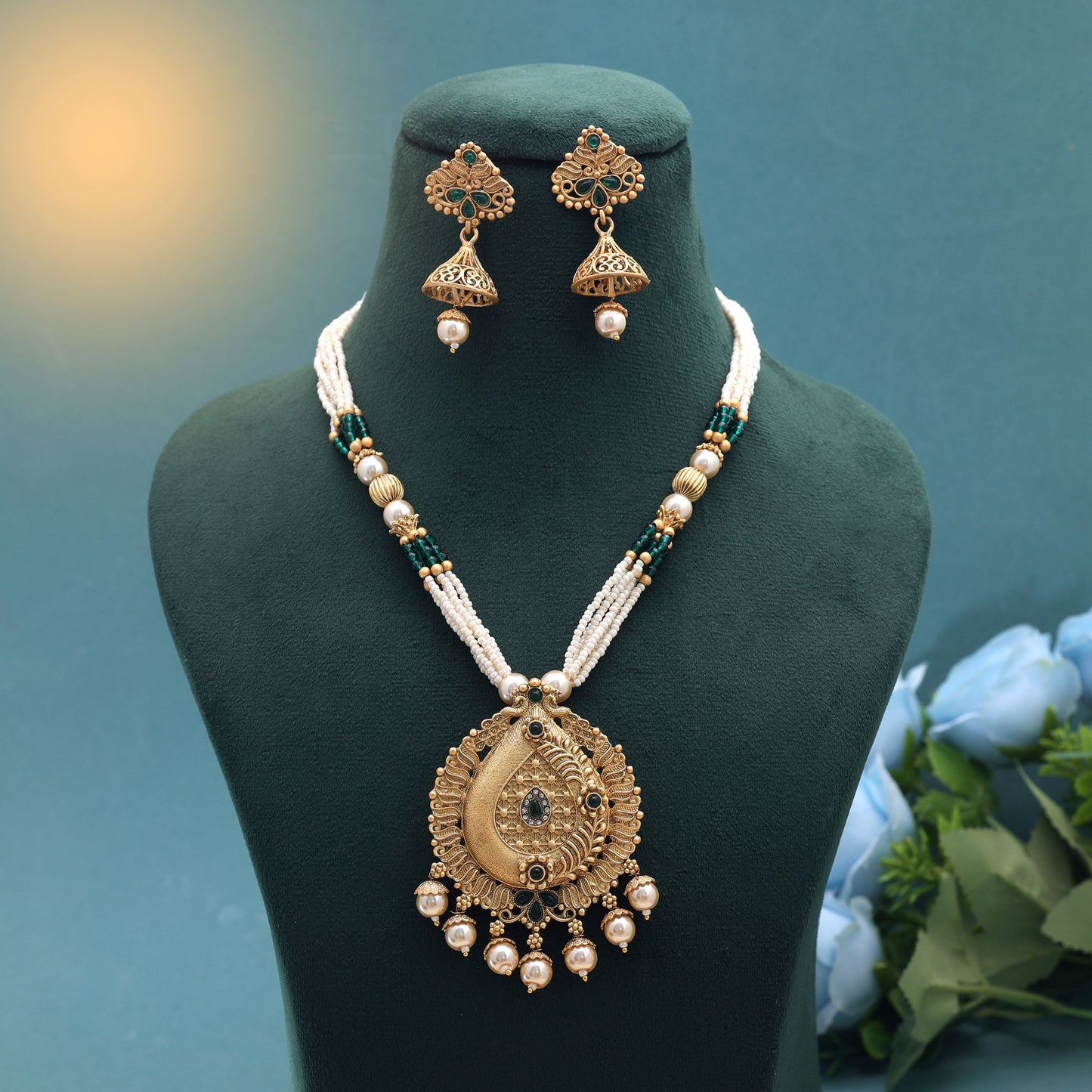 Green Color Temple Necklace Jewelry Set with Beautiful Antique Traditional Finish