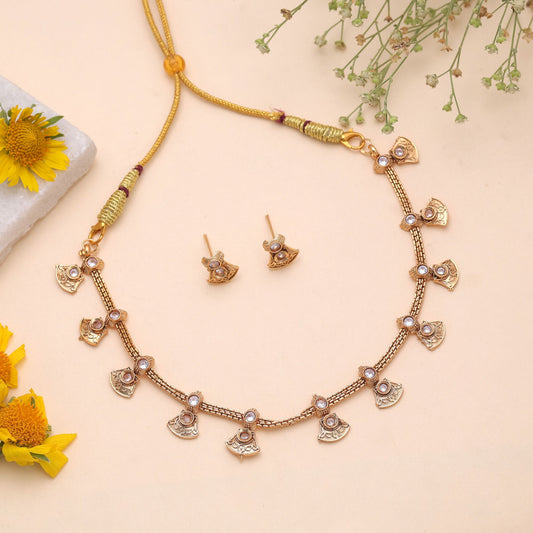 White Color Temple Necklace Jewelry Set with Beautiful Heritage Jewelry Design