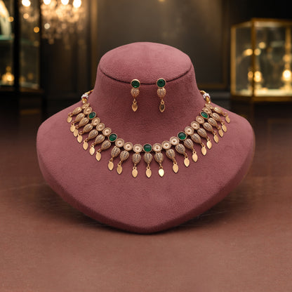 Lush Royal Green Color Matte Gold Necklace Set Featuring Stylish Drop Earrings