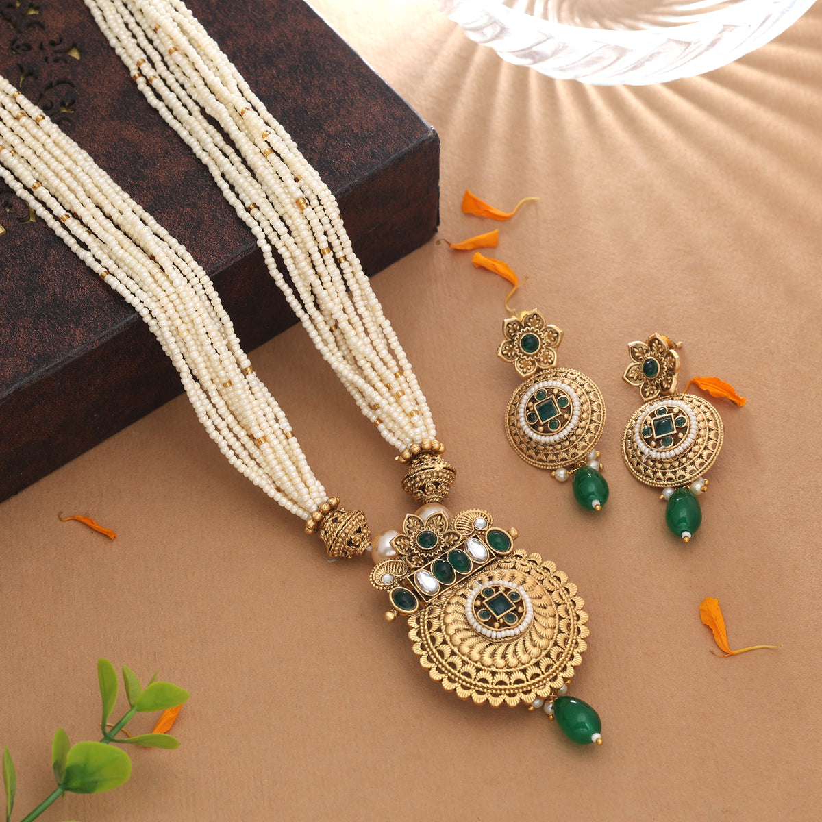 Lively Forest Green Color Matte Gold Necklace Set Paired With Dangle Earrings