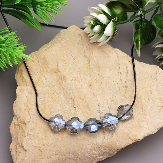Elegant Light Grey Color Fashion Necklace With Subtle Sparkle For Evening Parties