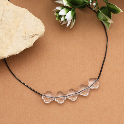 Stunning White Color Fashion Necklace With Elegant Beads Perfect For Formal Events
