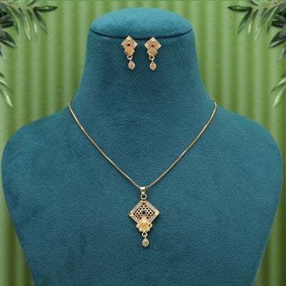 Gold Color Fashion Chain Pendant With Earrings Offering Minimal Yet Elegant Jewelry Design