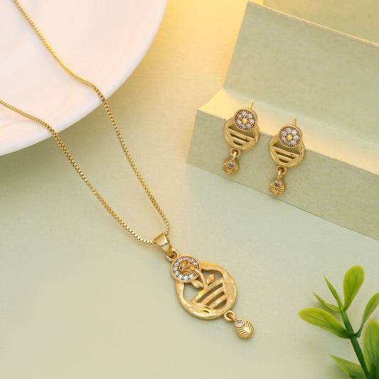 Gold Color Chain Pendant With Earring Designed To Elevate Classic Ethnic Fashion Trends