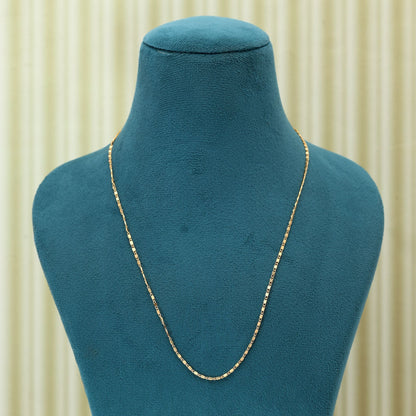 Gold Color Fashion Chain Necklace Featuring Sleek Design With Traditional Finish