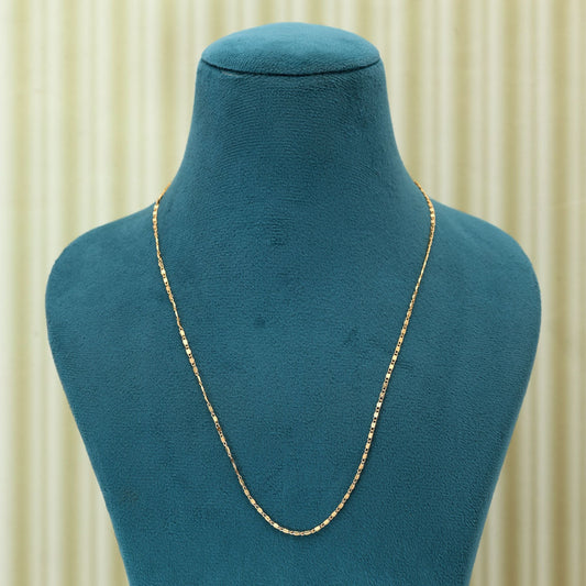 Gold Color Fashion Chain Necklace Featuring Sleek Design With Traditional Finish