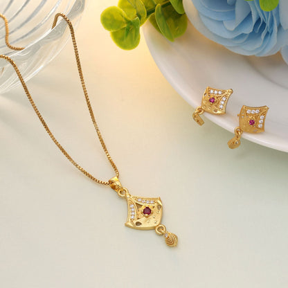 Goldfarbenes Ketten-Set mit Anhänger und Ohrringen, gefertigt für vielseitige ethnische und westliche Outfits