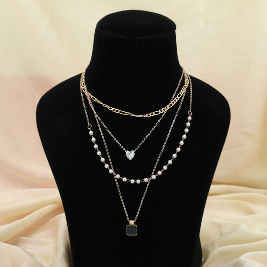 Schwarze, mehrlagige Kette, auffälliger, moderner Statement-Schmuck