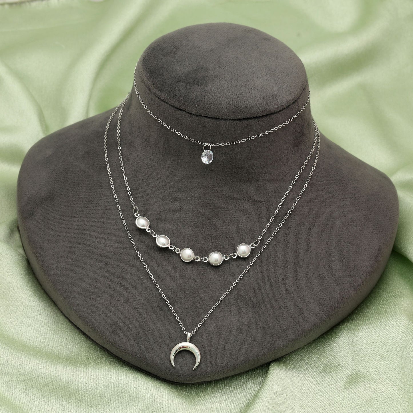 Silberfarbene, mehrlagige Kettenhalskette Elegante Alltagskette als Statement-Schmuck