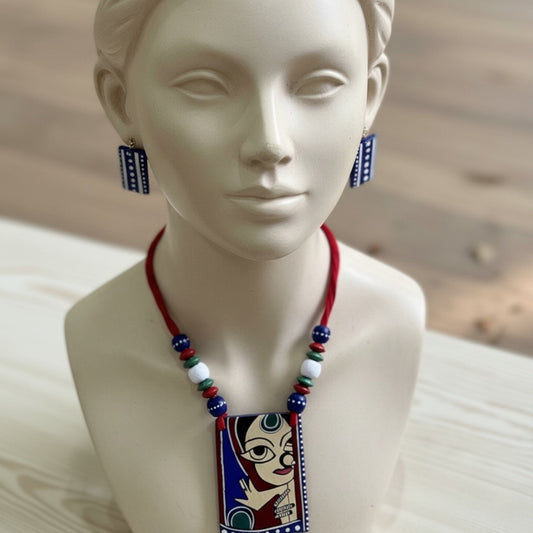 Multi Color Wooden Handcraft Necklace Set Designed With Artistic Handmade Beadwork For Girls