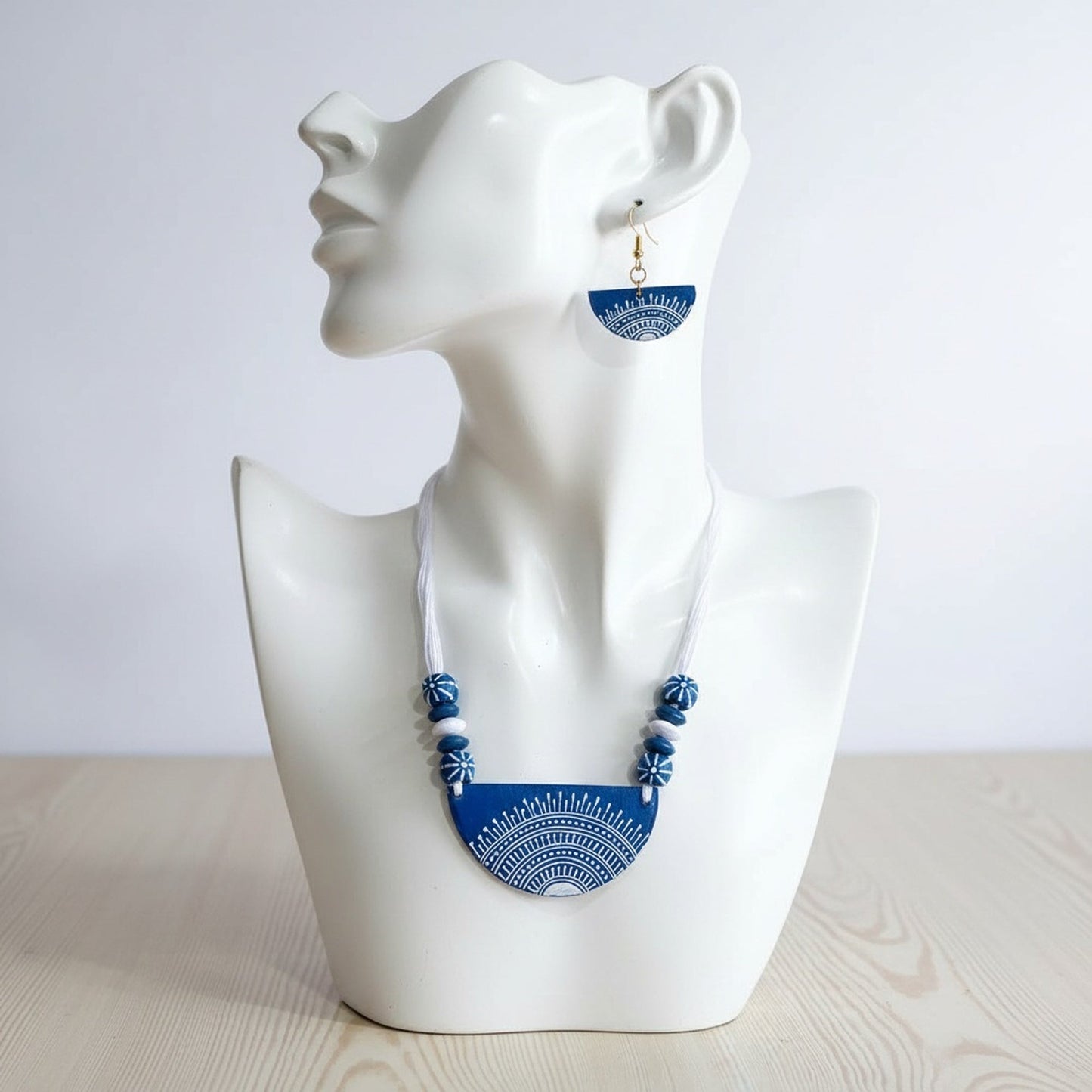 Turquoise Blue Color Wooden Handcraft Necklace Set With Stylish Hand-Carved Beaded Elements