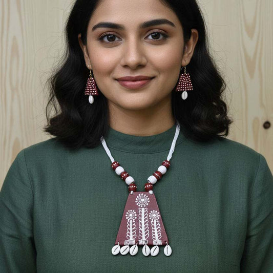 Maroon & White Color Wooden Handcraft Necklace Set With Traditional Handmade Wooden Charm Beads