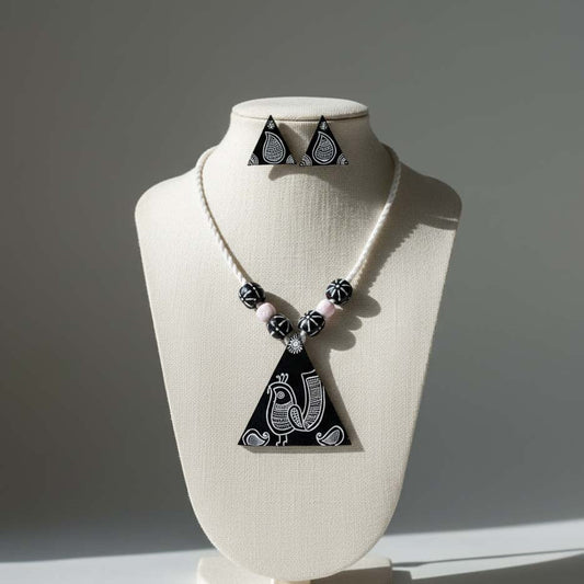 Black & White Color Wooden Handcraft Necklace Set With Elegant Tribal Inspired Wooden Beads