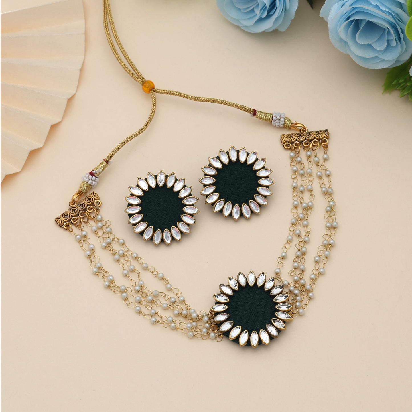 Grüner Choker, handgefertigte Holz-Halskette, stilvolles ethnisches Brautschmuck-Set