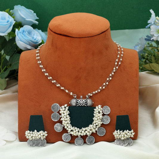 Green Color Wooden Handcraft Necklace Set Elegant Ethnic Festive Jewelry Collection Design
