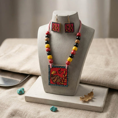 Multi Color Wooden Handcraft Necklace Set Featuring Artistic Traditional Fashion Style