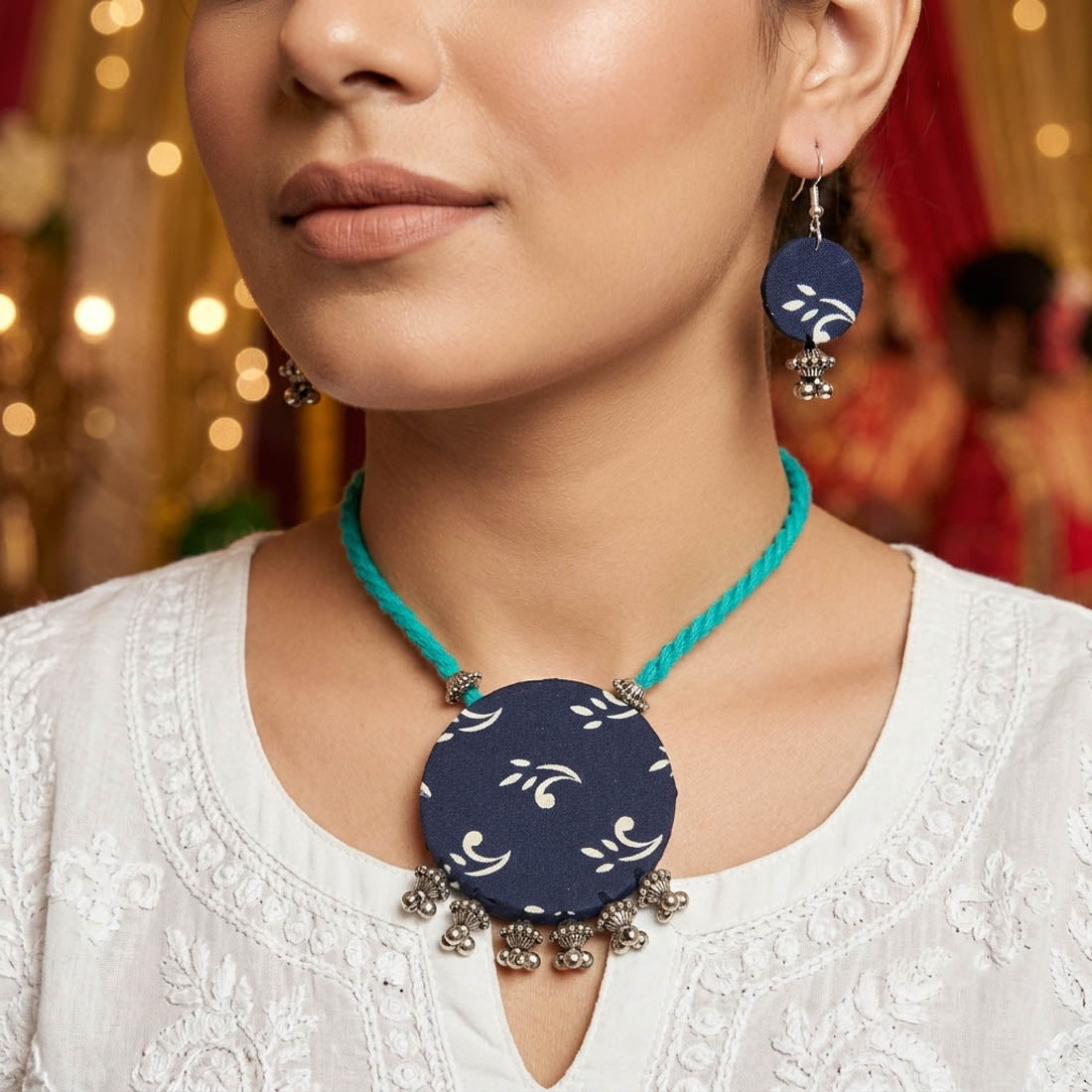 Chic Sapphire Blue Color Fabric Handcraft Necklace Set With Dangle Earrings