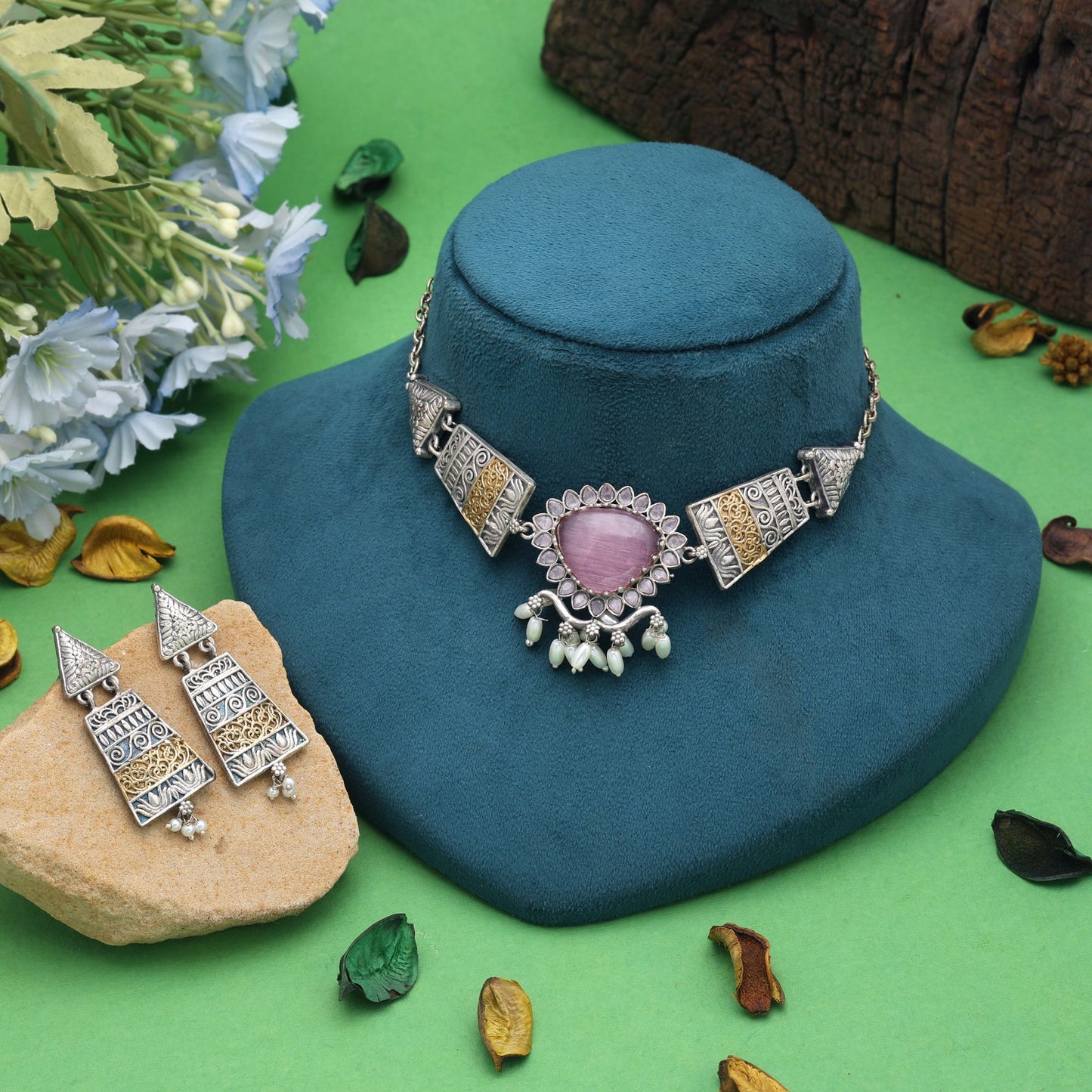 Light Pink Color Dual Tone Oxidised Necklace Set with Elegant Traditional Design