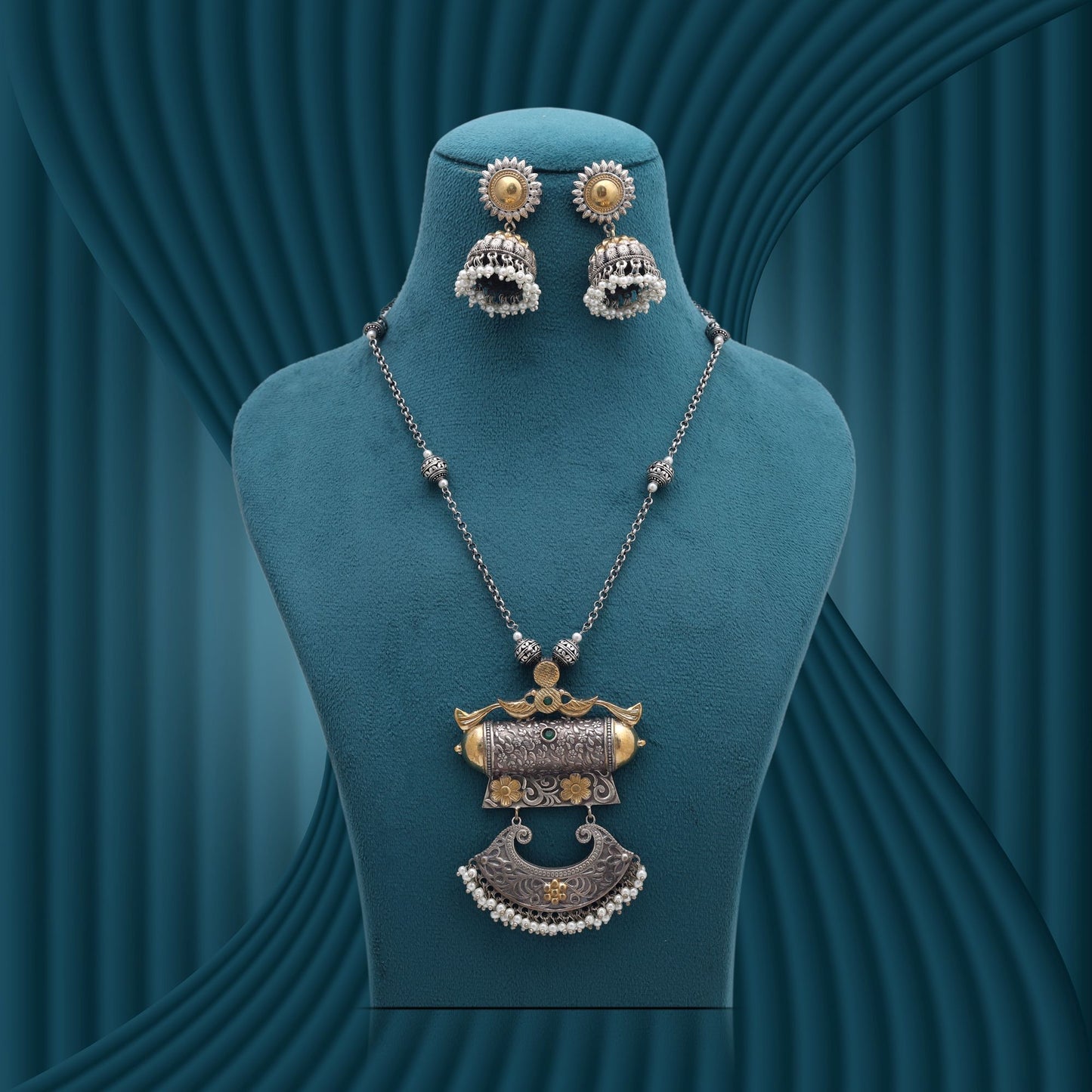 Green Color Dual Tone Oxidised Necklace Set Crafted for Stylish Festive Wear