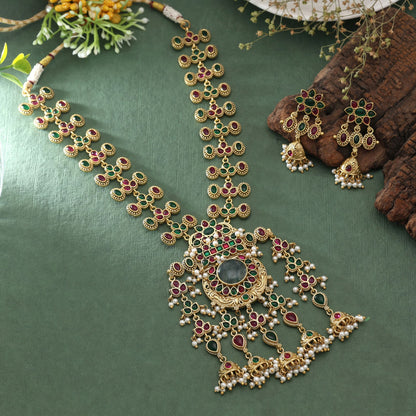 Multi Color Quartz Oxidised Necklace Set Featuring Premium Traditional Jewelry Finish