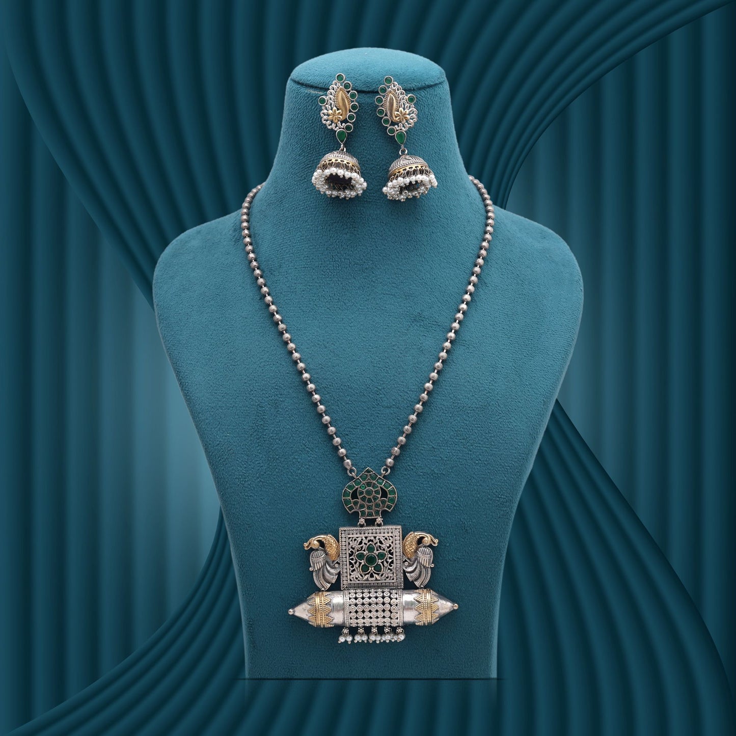 Green Color Dual Tone Oxidised Stone Necklace Set Featuring Traditional Fashion Style
