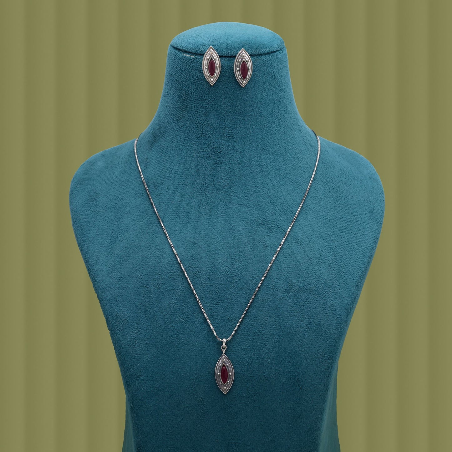 Red Color Oxidised Stone Necklace Set Featuring Stylish Traditional Fashion Look
