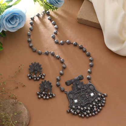 Elegant Silver Color Oxidised Necklace Set Perfect for Ethnic Party Wear