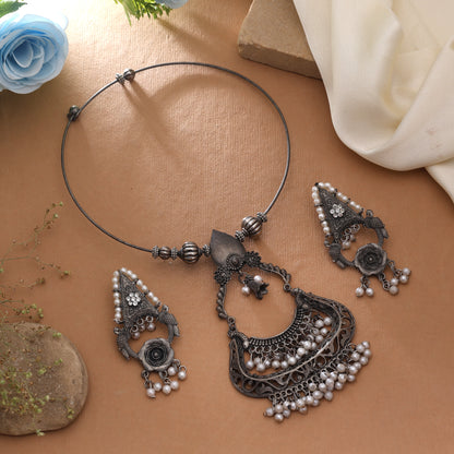 Heavy Silver Color Hasli Oxidised Necklace Set with Traditional Tribal Motifs