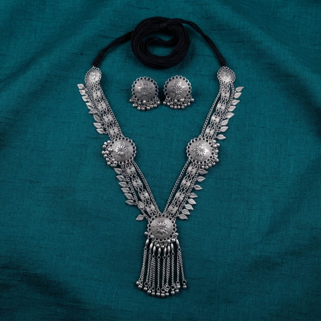 Premium Silver Color Oxidised Necklace Set Featuring Detailed Filigree Work